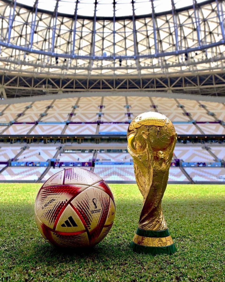 Al Hilm, bola semifinal dan final Piala Dunia 2022. (twitter.com/roadto2022en)