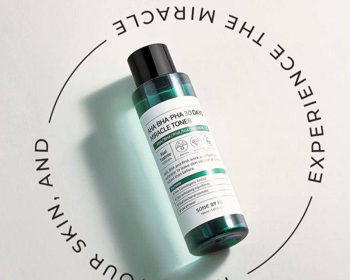 Produk Some by Me AHA, BHA, PHA 30 Days Miracle Toner. (Instagram.com/somebymi.official_id)