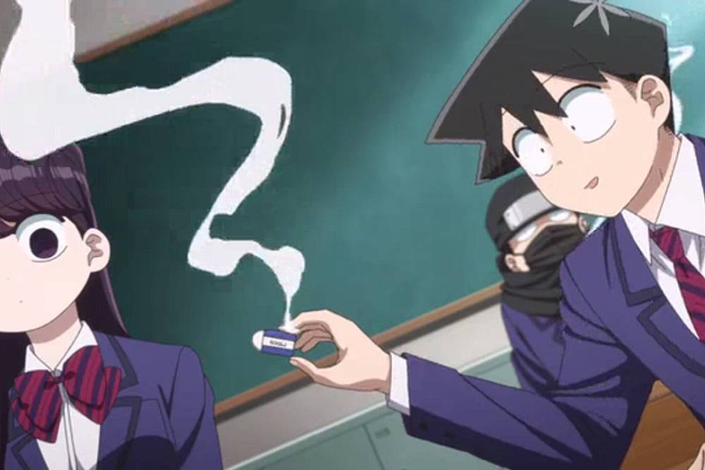 Tadano Hitohito menghindari lemparan jangka yang nyaris mengenai tangannya ketika hendak mengembalikan penghapus milik Komi Shouko (dok. OLM/Komi-san wa, Comyushou desu)