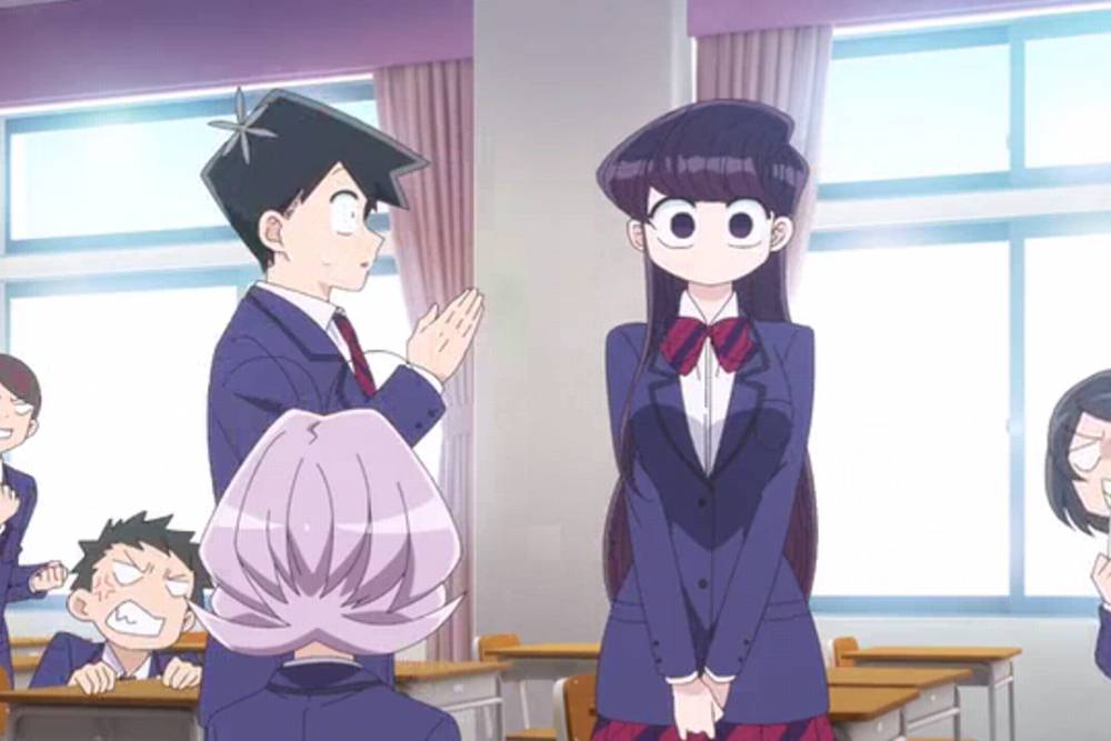ketika berada di dekat Komi Shouko, Tadano Hitohito terus-menerus diawasi oleh para penggemar gadis primadona tersebut (dok. OLM/Komi-san wa, Comyushou desu)