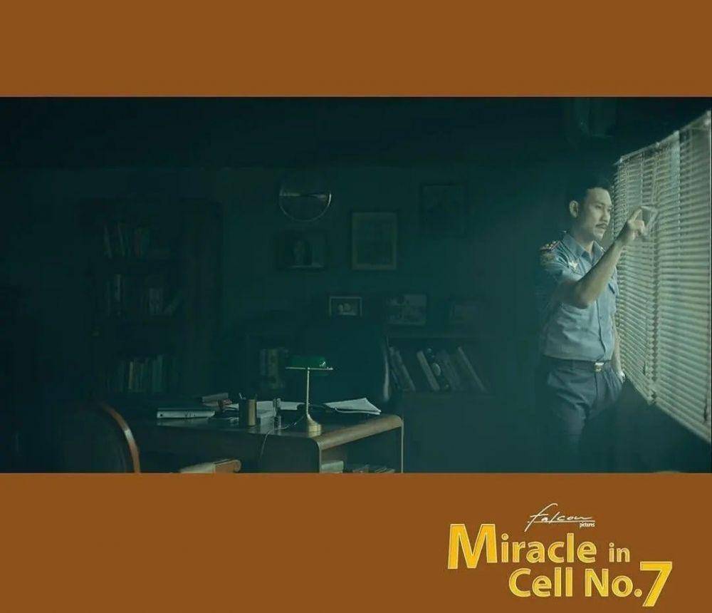 Denny Sumargo di film Miracle in Cell No.7 (instagram.com/miracleincellno7movie)