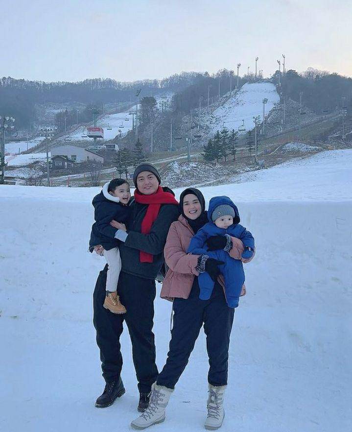 Liburan ke Korea keluarga Roger (instagram.com/rogerojey)