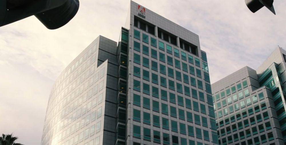 Kantor Pusat Adobe di San Jose, California, Amerika Serikat. (dok. YouTube Wall Street Journal)