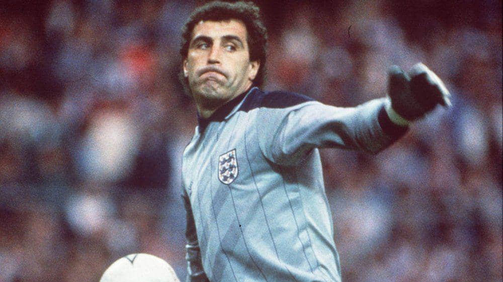 Peter Shilton (twitter.com/England)