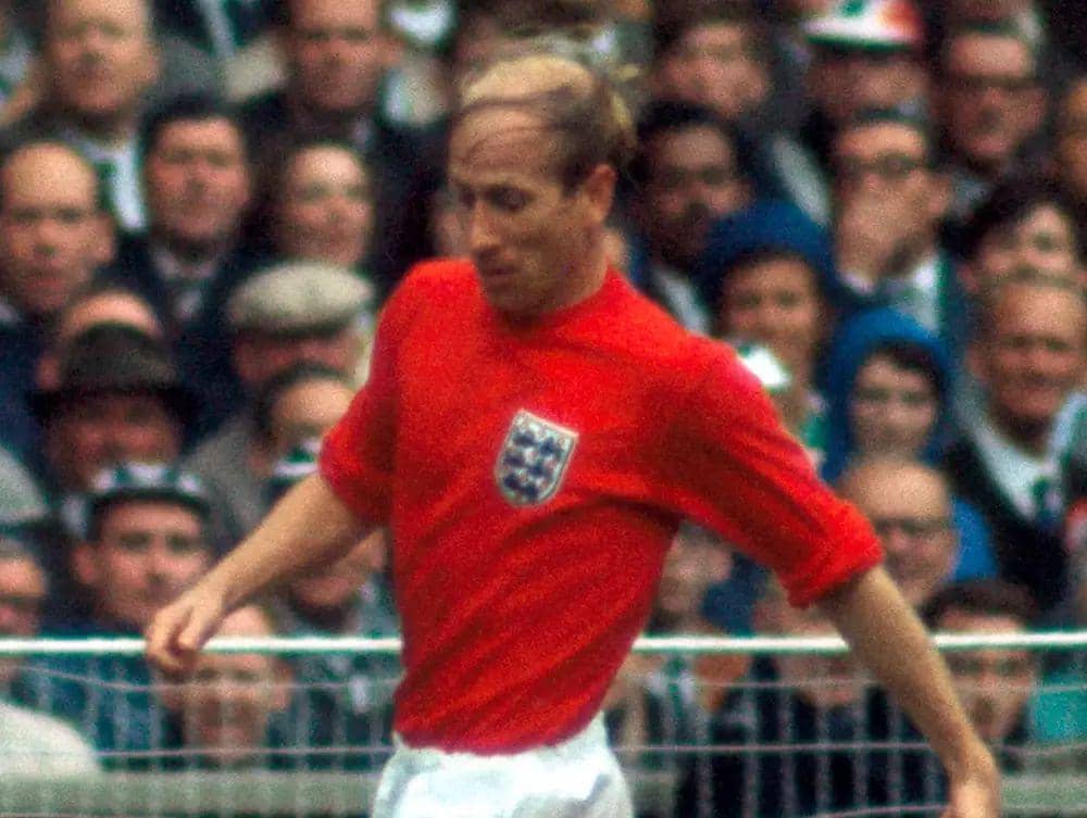 Bobby Charlton (fifa.com)