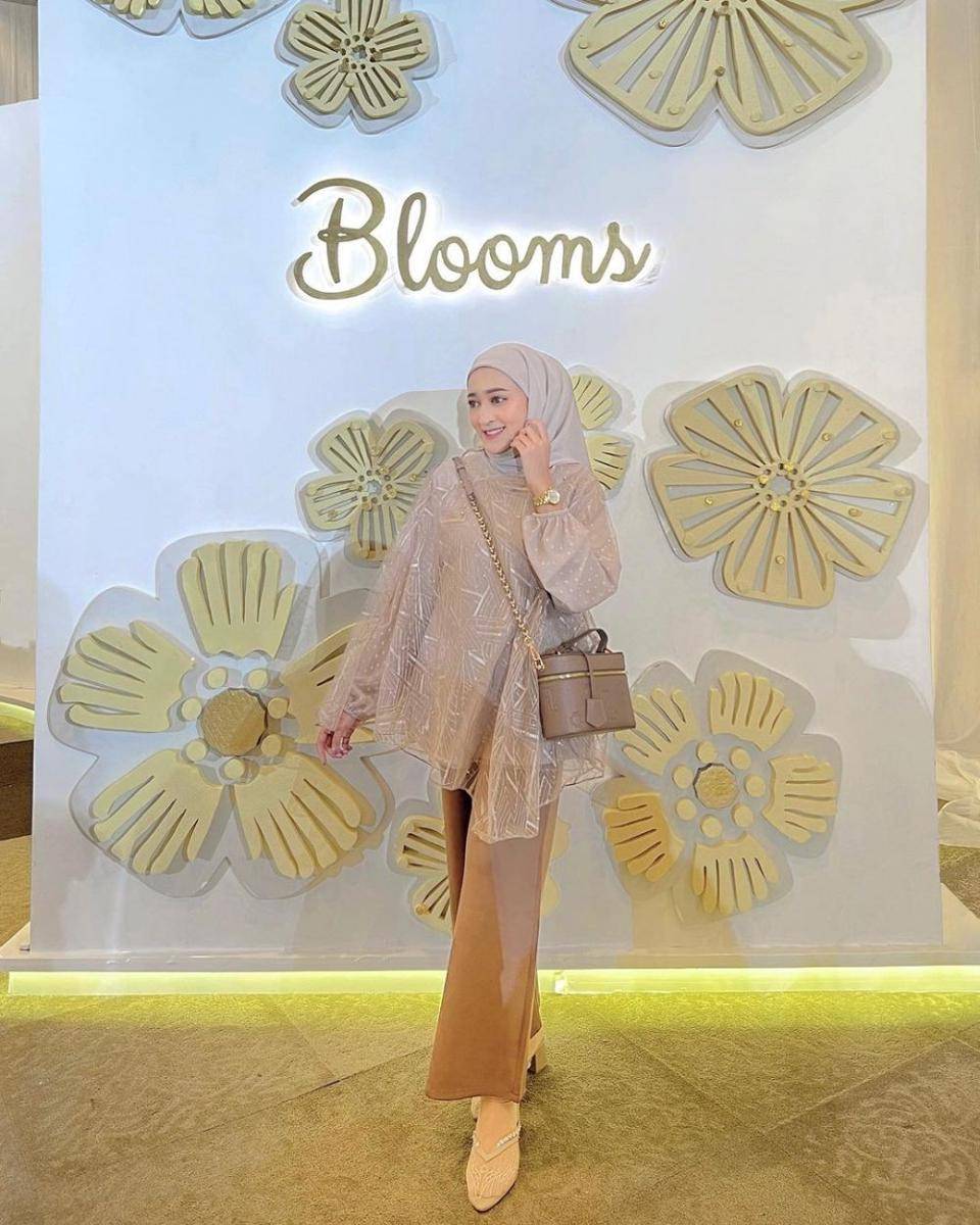 Style hijab simple. (instagram.com/seviqfebinita)