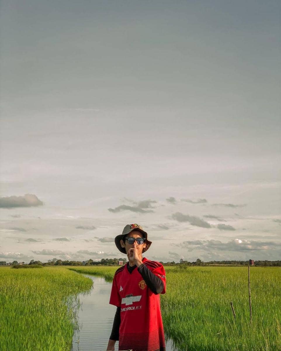 Danau Siran, di Desa Muara Siran, Kecamatan Muara Kaman, Kutai Kartanegara. Akun Instagram vxlzone