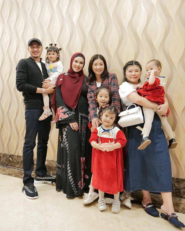 potret keluarga Kartika Putri dan Sarwendah (instagram.com/sarwendah29)