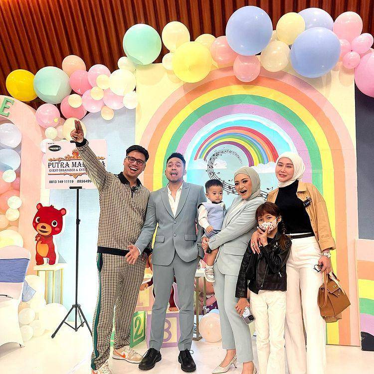 potret Frans Faisal dan Marissya Icha di acara ulang tahun adzam (instagram.com/fransfaisal_)
