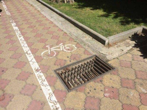 potret desain gagal bikin emosi (imgur.com/user/juOppOhu11u)