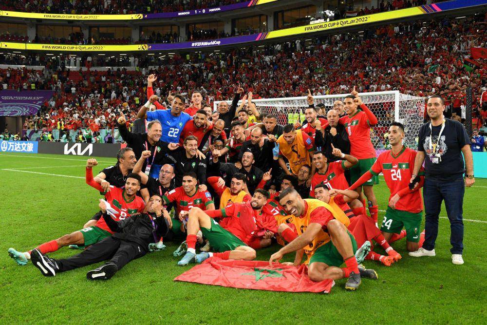 Pemain Maroko merayakan kelolosan mereka ke semifinal Piala Dunia 2022 (twitter.com/CAF_Online)
