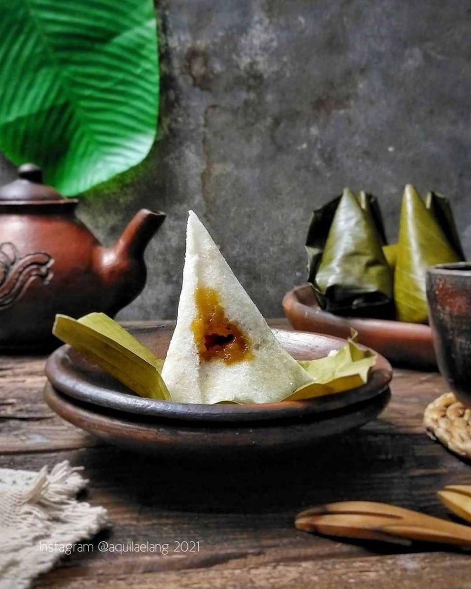 kue lampet (instagram.com/aquilaelang)