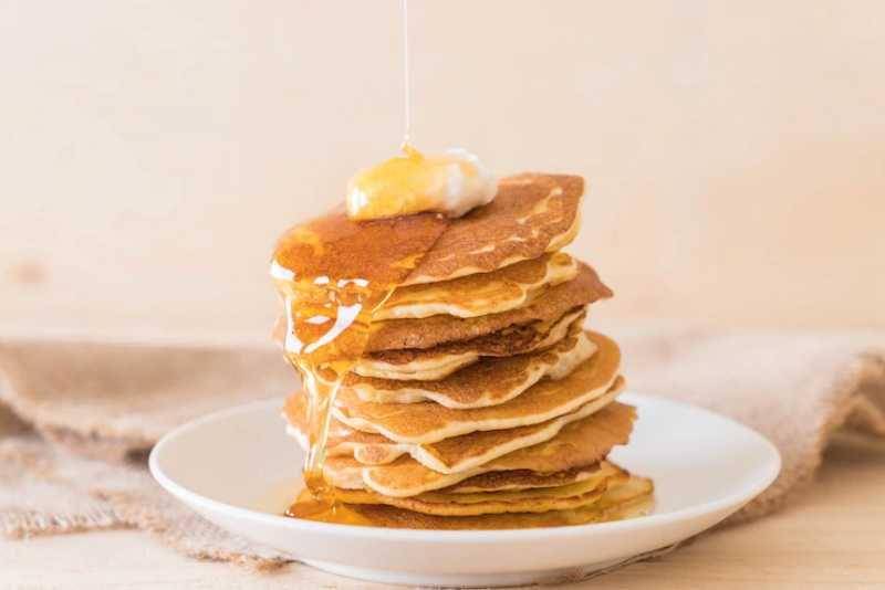 ilustrasi pancake (freepik.com/topntp26)