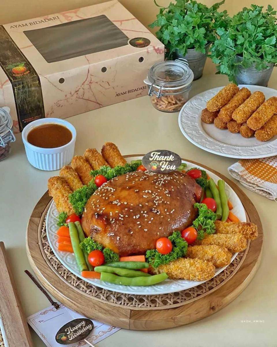 ayam kodok (instagram.com/forestgum_kitchen)