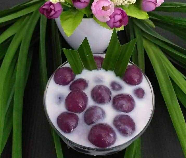 Bubur Candil Ubi Ungu (instagram.com/_melskitchen)