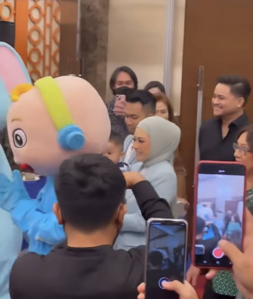 momen ulang tahun Adzam anak Sule dan Nathalie Holscher (instagram.com/nathalieholscher)