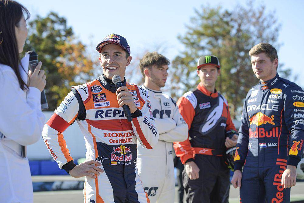 Marc Marquez dan Max Verstappen hadir dalam acara Honda Thanks Day 2022. (honda.co.jp)