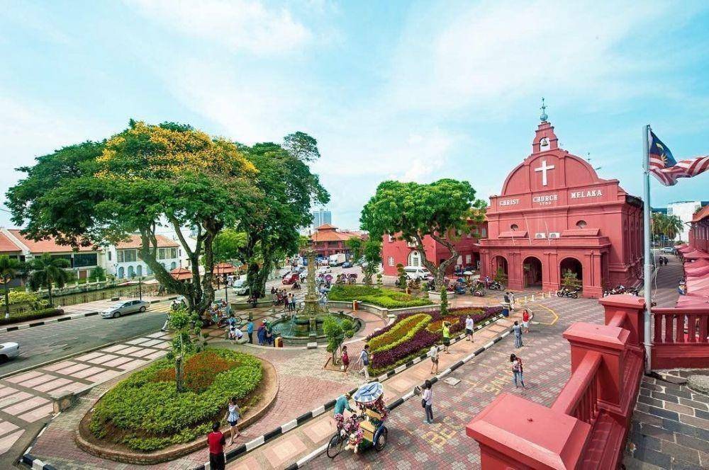 Kompleks Bangunan Merah di Melaka, Malaysia (instagram.com/malaysia.truly.asia)