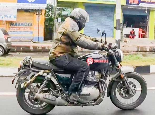 Royal Enfield Scram 650 lagi dites di India (Rushlane/91wheels)