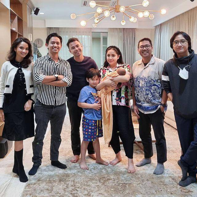potret Iman Usman dan sahabat (instagram.com/imanusman)