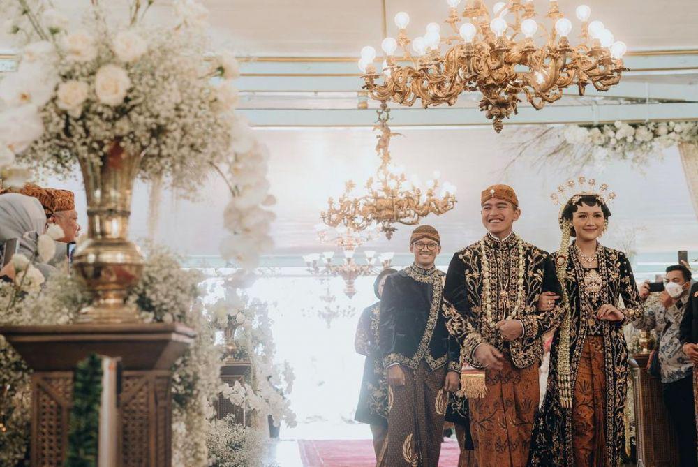 9 Potret Candid Persiapan Tasyakuran Kaesang dan Erina Gudono