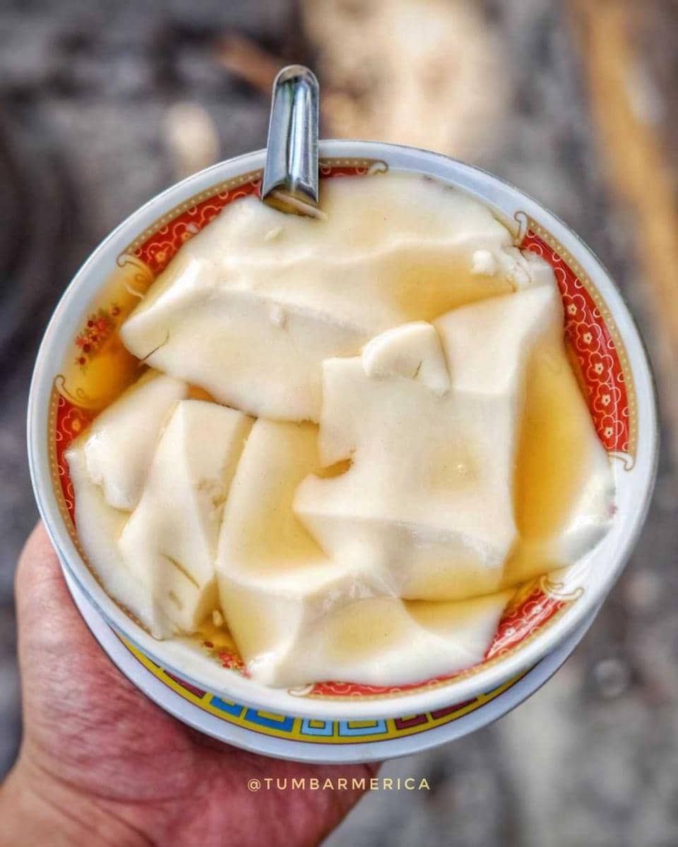 Wedang Tahu Bu Sukardi (instagram.com/tumbarmerica)