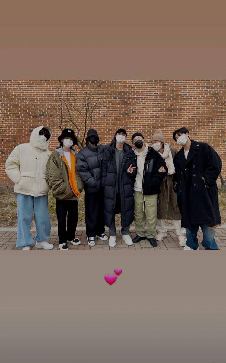 potret member BTS (instagram.com/rkive)