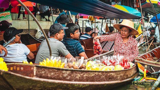 10 Kosakata Bahasa Thailand untuk Belanja
