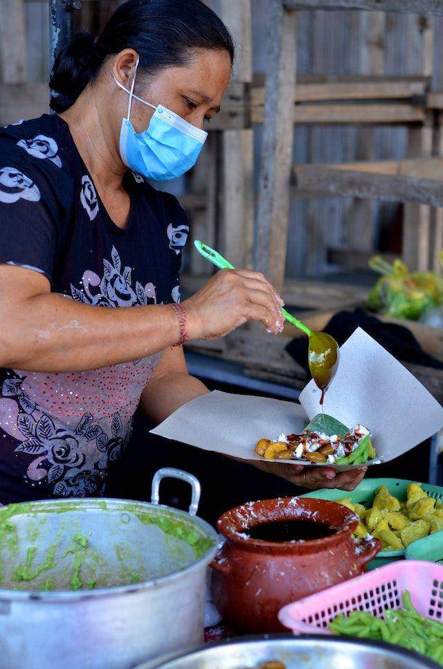 ilustrasi jajanan street food (pexels.com/danang dkw