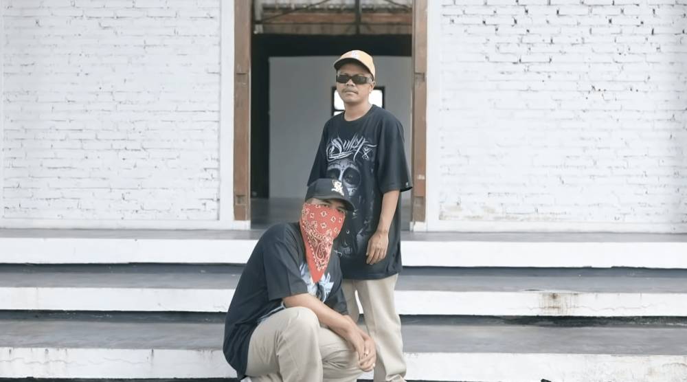 cuplikan MV NDX A.K.A - "Rasah Dadi Pelangi" (youtube.com/NDXAKA TV)