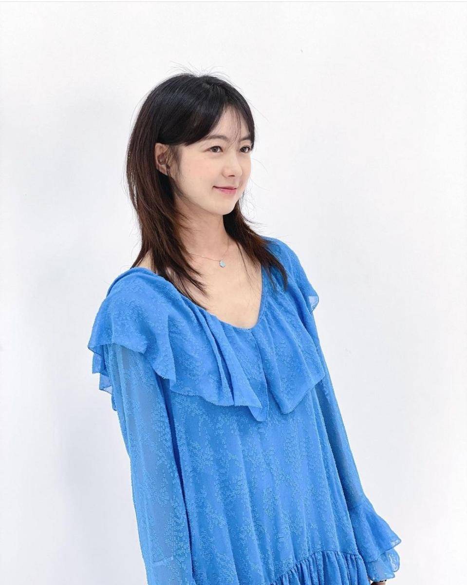 Lee Yo Won (instagram.com/yowon_official)