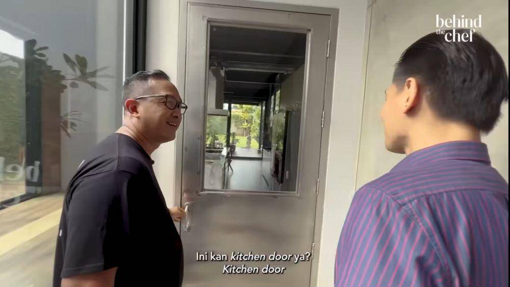 dapur di rumah Chef Juna (dok.youtube.com/BehindtheChefbyChefDegan)