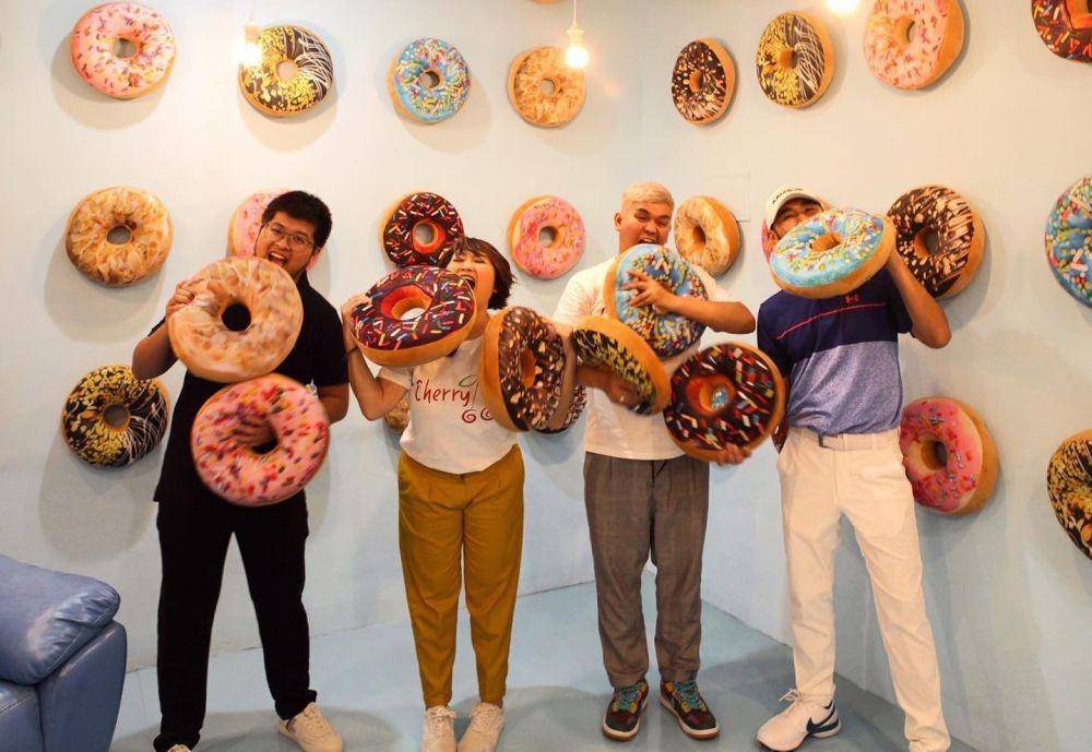 suasana di Museum Dessert, HOLEO Golf & Museum (instagram.com/holeomuseum)