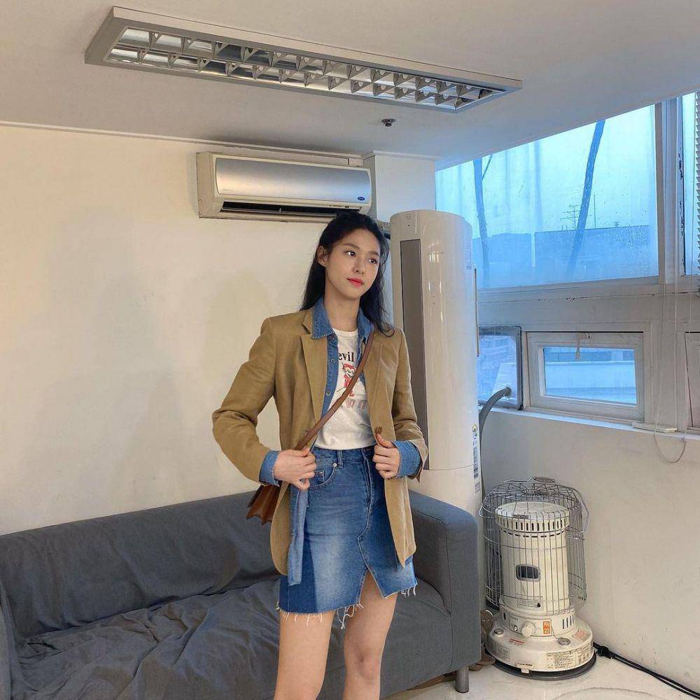 Seolhyun AOA (instagram.com/s2seolhyuns2/)