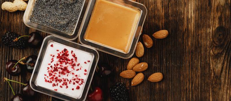 Ilustrasi kuliner dessert box (canva.com/Fabrika Cr)