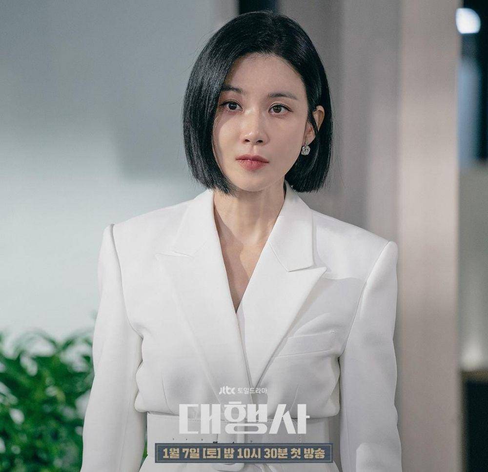 Lee Bo Young di drama Agency (instagram.com/jtbcdrama)