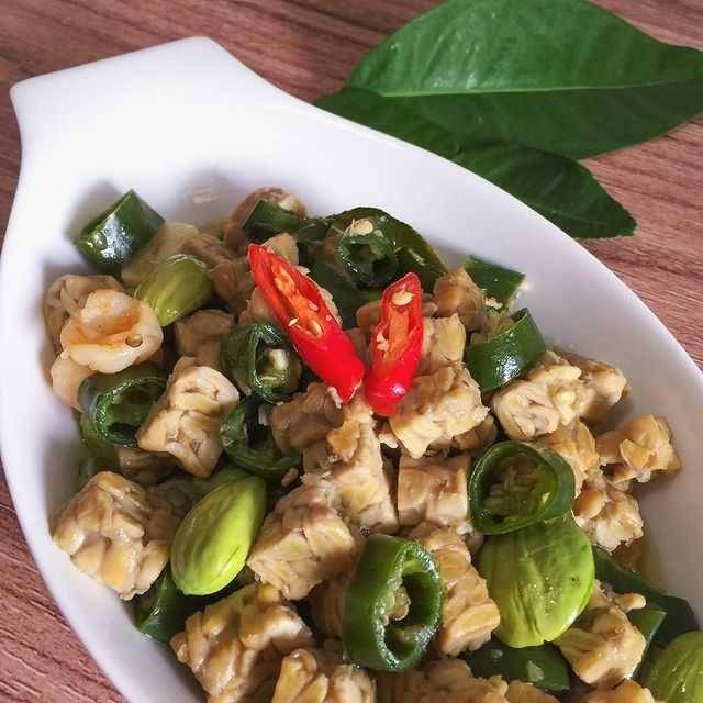 tempe semangit cabai hijau (instagram.com/noor.estiati)