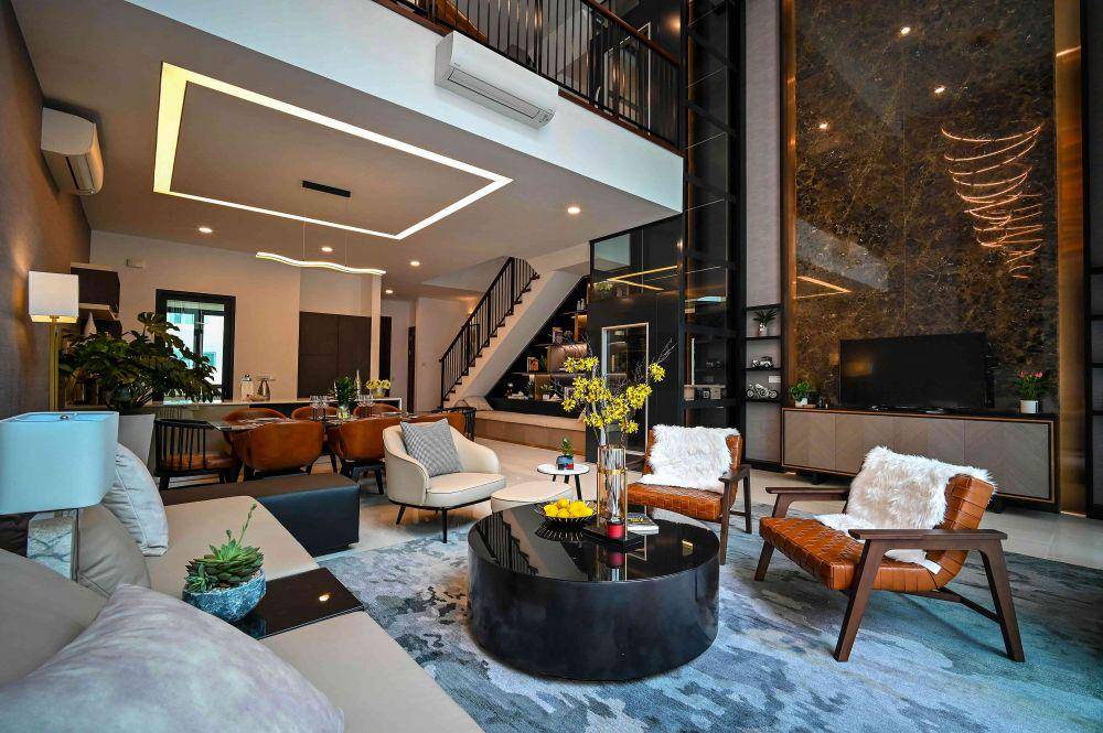 inspirasi dekorasi ruang tamu tanpa sofa besar (unsplash.com/Huy Nguyen)