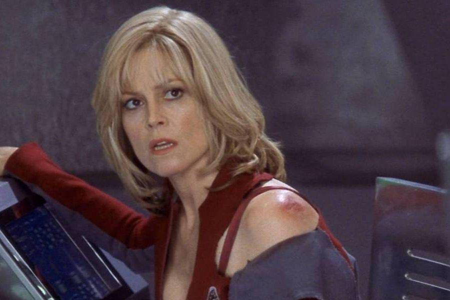Sigourney Weaver dalam film Galaxy Quest (dok. DreamWorks Pictures/Galaxy Quest)