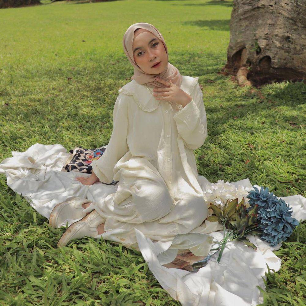 style feminin selebgram Syahla Effendi (instagram.com/syahlaeffendi)
