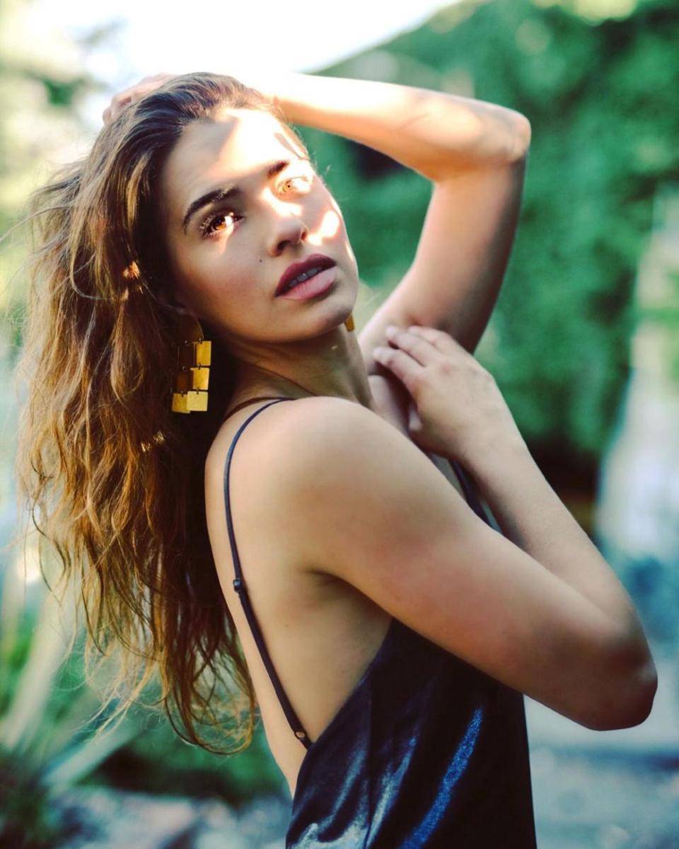 Melia Kreiling (instagram.com/meliakreiling)