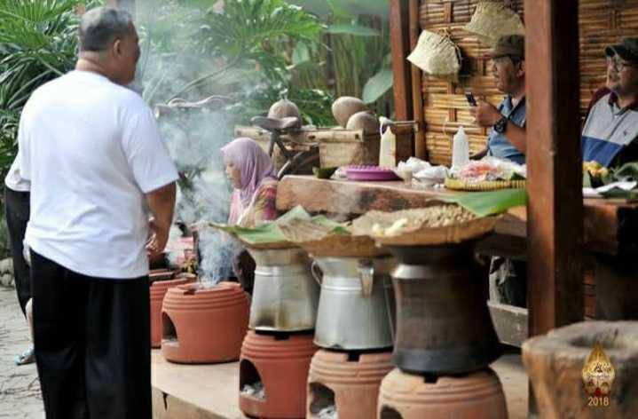 Resto khas Jawa Kampoeng Djawi. (Instagram/kampoengdjawi)