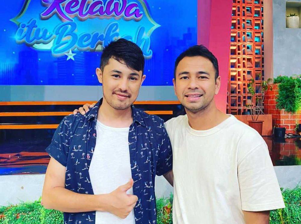 9 Potret Kevin Sanova, Pemain Anak Langit yang Jualan Roti Keliling