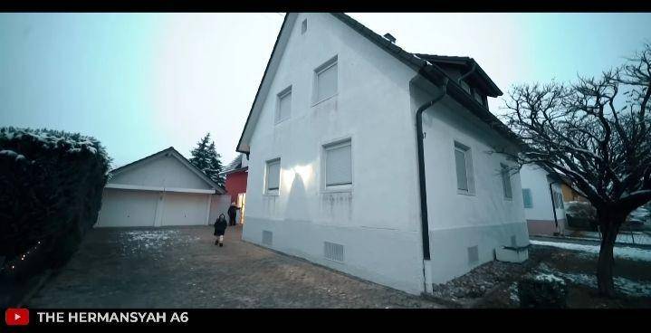 potret rumah Sarah Menzel di Jerman (youtube.com/The Hermansyah A6)