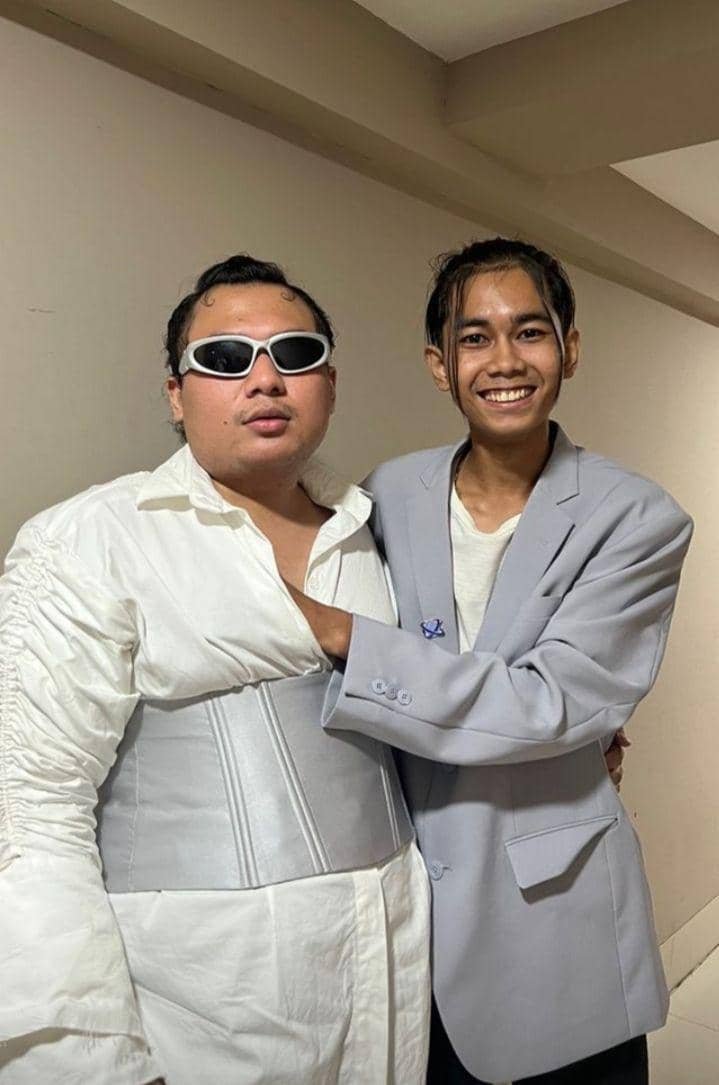 potret artis di anniversary ke-6 MS Glow (instagram.com/keanuagl)