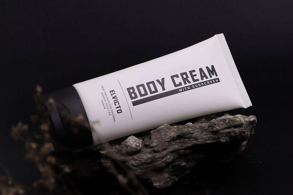 ELVICTO Body Cream with Sunscreen (instagram.com/elvicto.id)