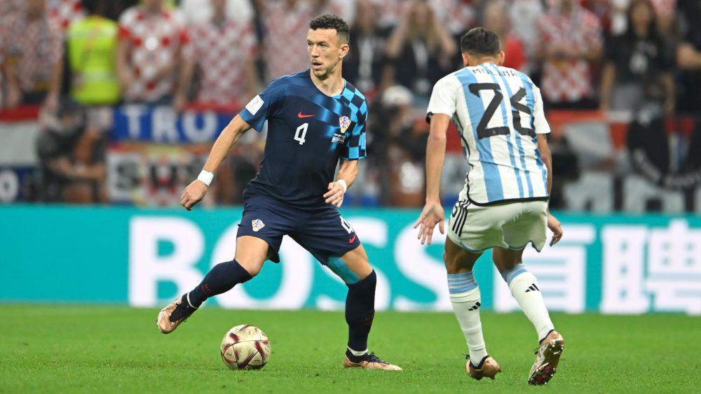 5 Pemain Bola yang Bermain di Cabang Olahraga Lain, Profesional!