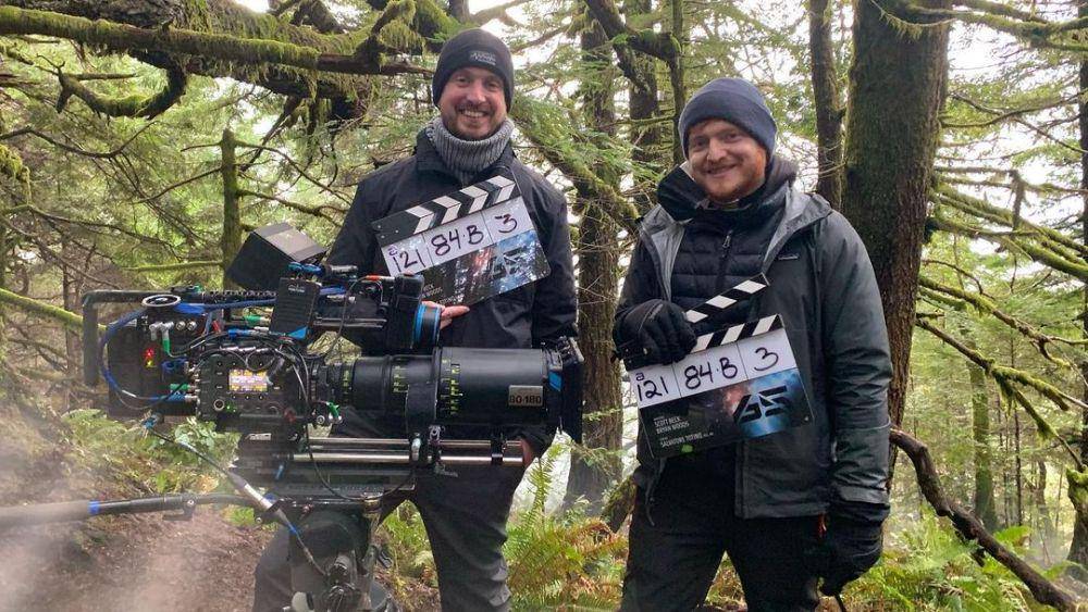 Scott Beck dan Bryan Woods (sutradara dan penulis) (instagram.com/beckandwoods)