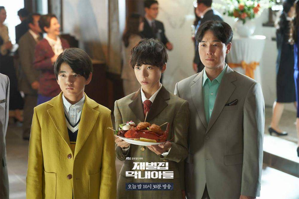 Kim Kang Hoon, Cha Sung Je, dan Kim Young Jae di Reborn Rich (dok. JTBC/Reborn Rich)