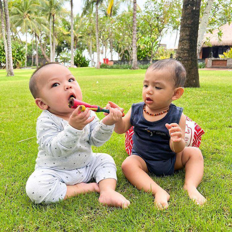 Baby Don dan baby Izz (instagram.com/inijedar)